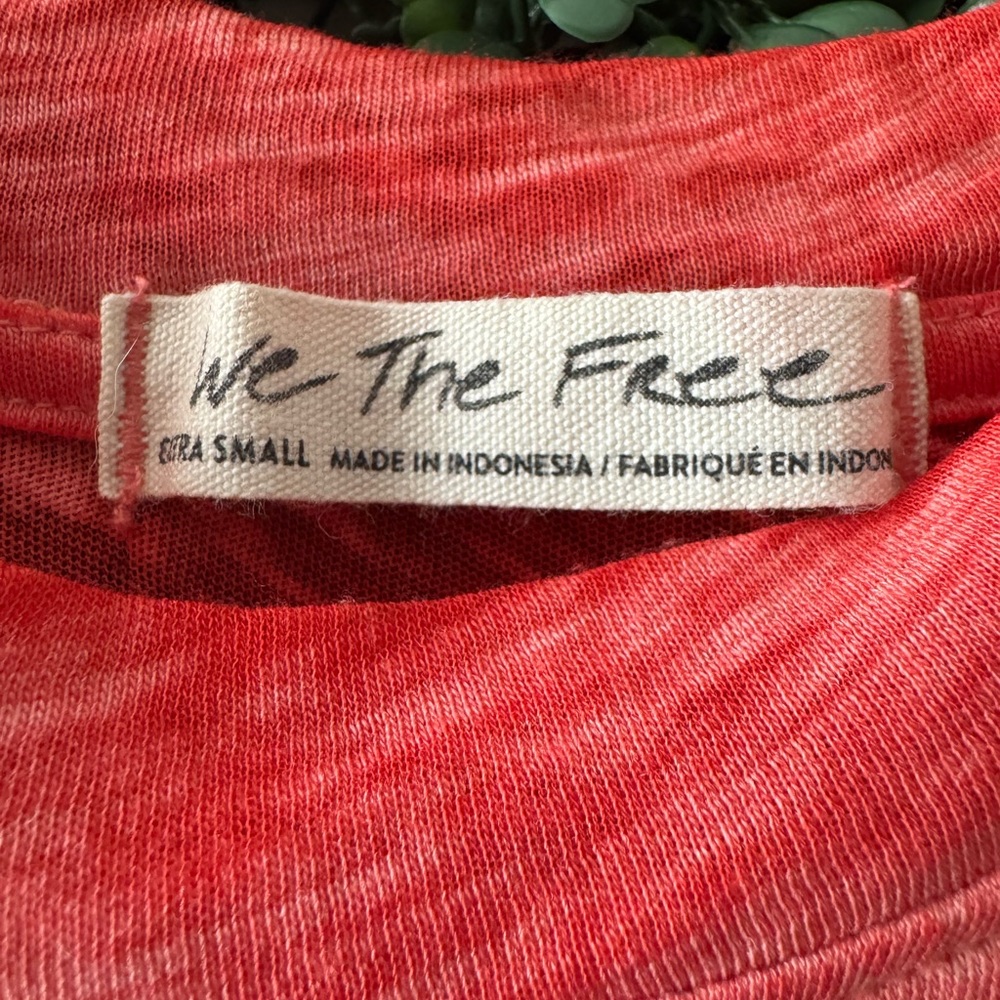 FREE PEOPLE NIGHT SKY IN VENICE RED TSHIRT - Picture 7 of 10